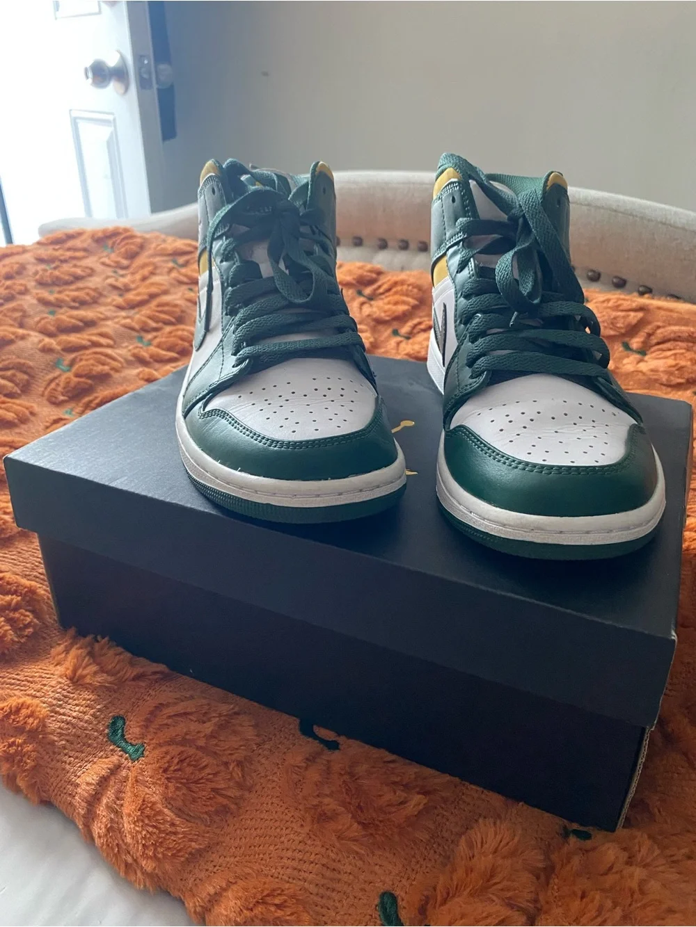 Jordan 1 Mid Men’s Sneakers - Green / White / Yellow
